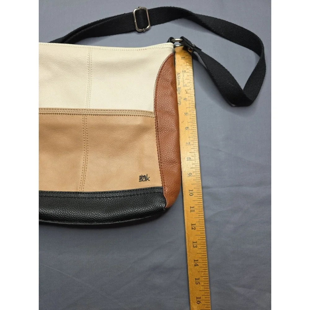 The Sak Women Hobo Retro 3 Tone Crossbody Classic Neutral Minimalist Purse Bag